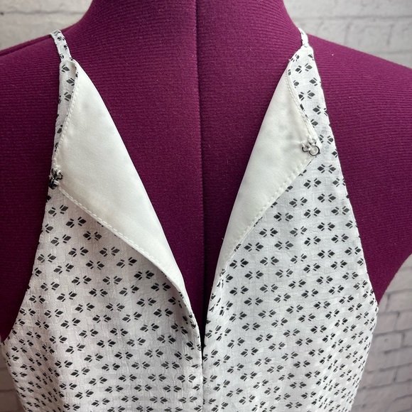 NWT BCBGeneration XS white with black design mini dress - Picture 5 of 7